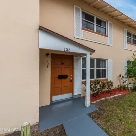 Buy this 2 bed townhouse on 1600 South Palmetto Avenue in South Daytona, FL 32119