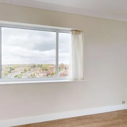 Rent this 3 bed apartment on Sandmoor Close in Leeds, LS17 7RP