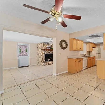 Image 8 - 12600 Michigan Woods Court, Meadow Woods, Orange County, FL 32824, USA - House for sale