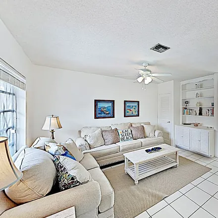 Rent this 1 bed house on Pompano Beach