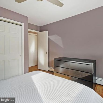 Rent this 1 bed condo on 1341 Clifton Street Northwest in Washington, DC 20009