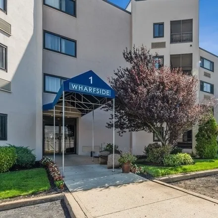 Buy this 2 bed condo on Wharfside in 725 Miller Avenue, Village of Freeport