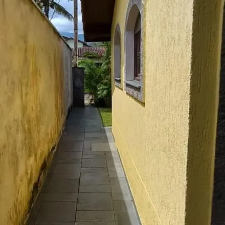 Rent this 4 bed house on Avenida Luiz Carlos Gentile De Laet in 1362, Rua Luís Carlos Gentile de Laet