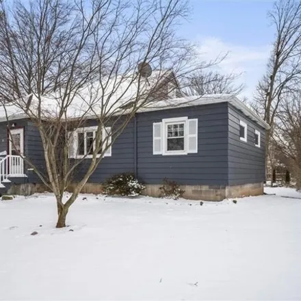 Buy this 3 bed house on 21 Kimberlin Drive in Clarkson, Village of Brockport