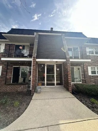 Rent this 2 bed house on Downers Grove Golf Club in Rose Avenue, Downers Grove