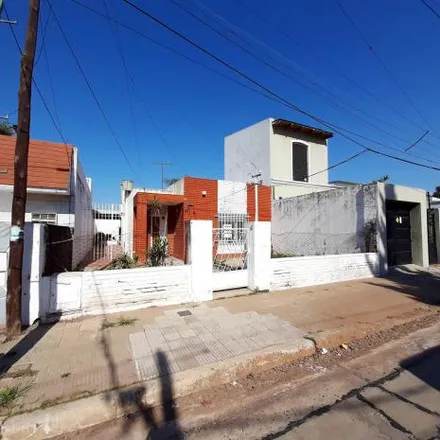 Buy this 2 bed house on Edison in Saladillo, Rosario