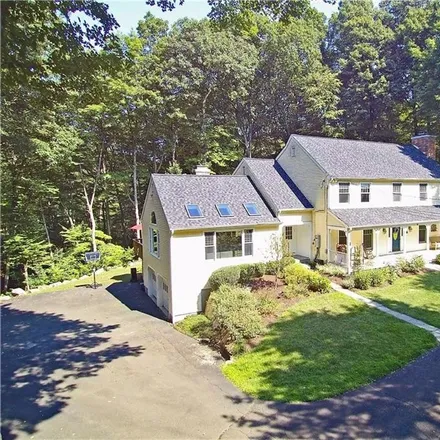 Buy this 4 bed house on 6 Lounsbury Lane in Ridgefield, CT 06877