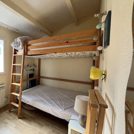 Rent this 1 bed house on Le Barcarès in Boulevard du 14 Juillet, 66420 Le Barcarès