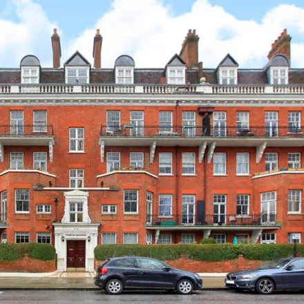 Image 1 - Prince of Wales Drive, London, SW11 4HL, United Kingdom - Apartment for sale