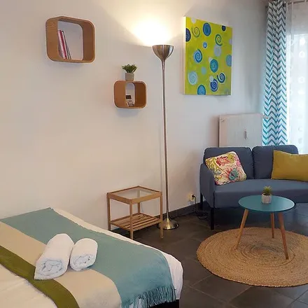 Rent this 1 bed apartment on 15 Avenue des Frères Lumière in 69008 Lyon, France