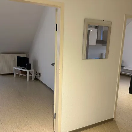 Rent this 2 bed apartment on Blumenberger Straße 10 in 39122 Magdeburg, Germany