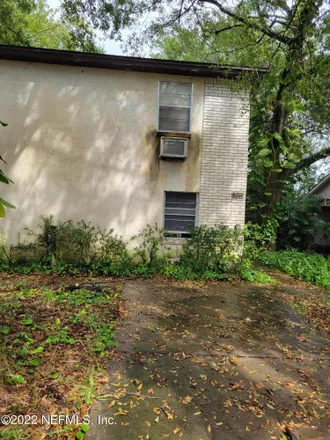 Rent this 1 bed duplex on 525 Talbot Avenue in Murray Hill, Jacksonville