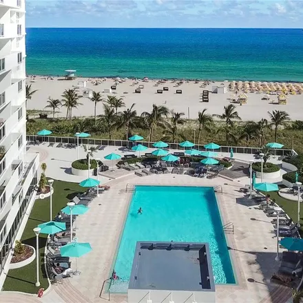 Image 4 - The Ritz-Carlton, South Beach, 1 Lincoln Road, Miami Beach, FL 33139, USA - Apartment for rent