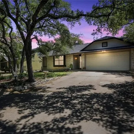 Image 2 - 8211 Washita Drive, Austin, TX 78749, USA - House for sale