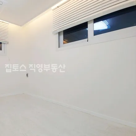 Image 2 - 서울특별시 관악구 남현동 1054-30 - Apartment for rent