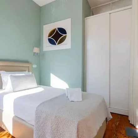 Image 6 - Professional Brokers, Travessa da Bainharia, 4050-420 Porto, Portugal - Apartment for rent