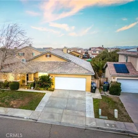 Buy this 5 bed house on 11882 Trailwood Street in Victorville, CA 92392