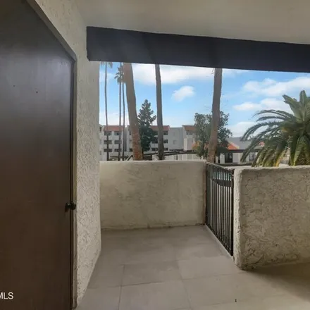Buy this 1 bed condo on North Apartment in Glendale, AZ 85301