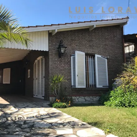 Buy this 3 bed house on Bartolomé Mitre 451 in B1852 GAU Burzaco, Argentina