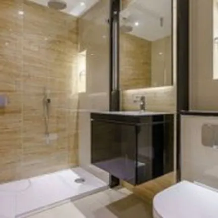 Image 7 - Garrett Mensions, Edgware Road, London, W2 1BY, United Kingdom - Apartment for rent