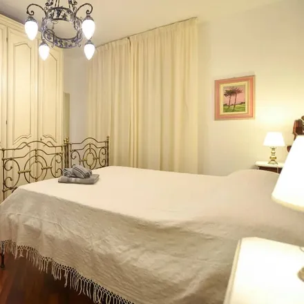 Rent this 2 bed apartment on Stazione di Viareggio in Piazzale Dante Alighieri, 55049 Viareggio LU