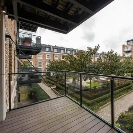 Image 2 - IMG, Hogarth Lane, London, W4 2TH, United Kingdom - Apartment for sale