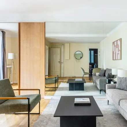 Rent this 1 bed apartment on 6 bis Avenue Mac-Mahon in 75017 Paris, France