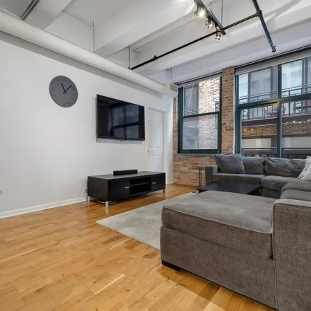 Image 4 - 350-372 West Ontario Street, Chicago, IL 60654, USA - Loft for sale