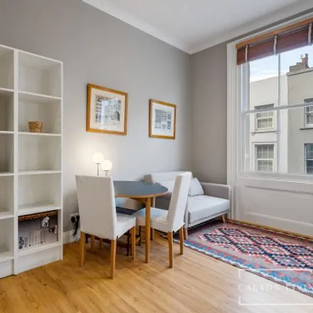 Rent this studio apartment on 321 Fulham Road in London, SW10 9QL
