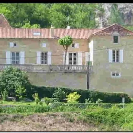 Buy this 12 bed house on 24220 Saint-Cyprien