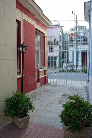 Image 2 - Príncipe, HAVANA, CU - House for rent