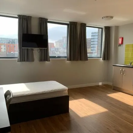 Rent this 1 bed room on Xenia Students in Queen Street, Sheffield