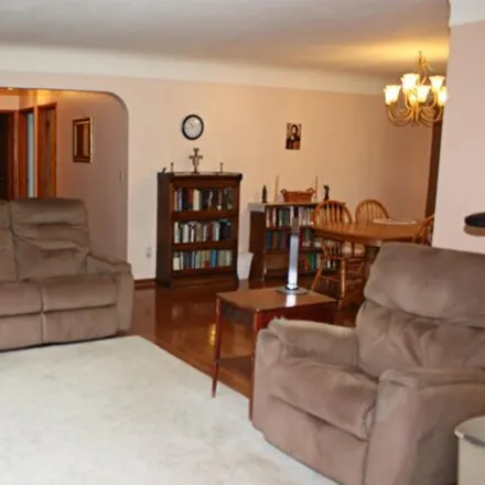 Image 7 - 4326 Pine Grove Avenue, Gardendale, Fort Gratiot Charter Township, MI 48059, USA - House for sale