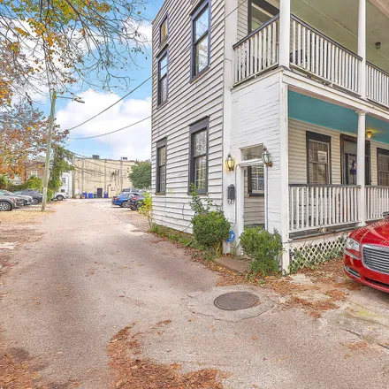 Buy this 3 bed house on 155 King Street Shop in Jacobs Alley, Charleston