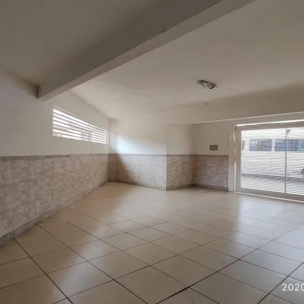Buy this 3 bed house on Rua Paracatu in Coronel Fabriciano - MG, 35171-157