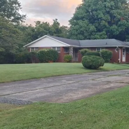 Image 2 - 119 Knollwood Drive, Collinsville, Henry County, VA 24078, USA - House for sale