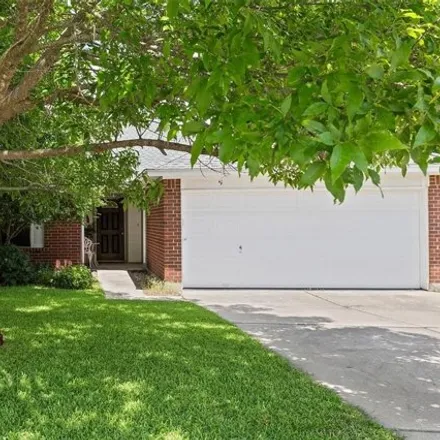 Buy this 3 bed house on 600 Clearcreek Dr in Leander, Texas