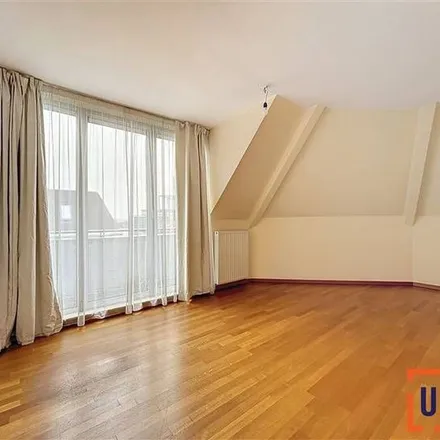 Rent this 2 bed apartment on Rue Blockmans - Blockmansstraat 2 in 1150 Woluwe-Saint-Pierre - Sint-Pieters-Woluwe, Belgium