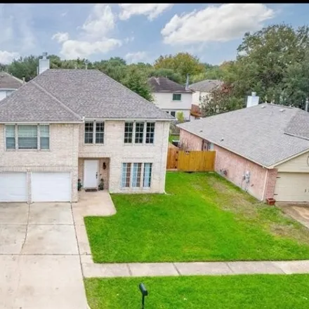 Buy this 5 bed house on 754 North Vista Drive in Harris County, TX 77073