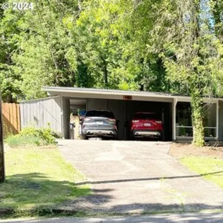 Buy this 3 bed house on 19983 White Cloud Circle in West Linn, OR 97068