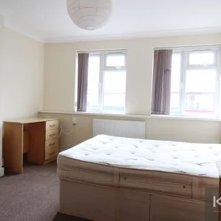 Rent this 6 bed apartment on Charlie's Cabana in 117 Portswood Road, Portswood Park