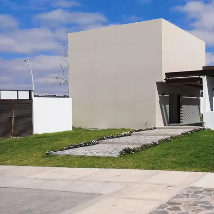 Buy this studio house on Calle Luis Gonzaga Urbina in Delegación Centro Histórico, 76157 Querétaro