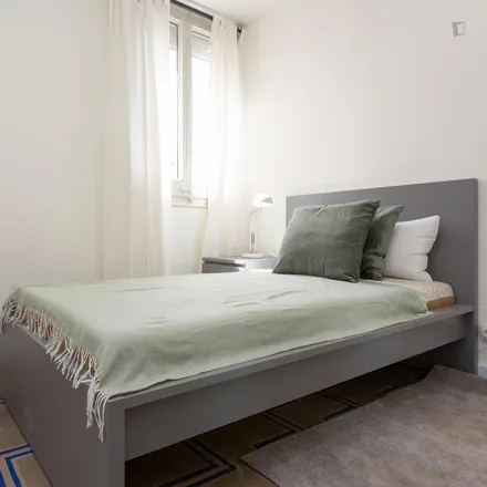 Rent this 1 bed apartment on Carrer del Consell de Cent in 122, 08001 Barcelona