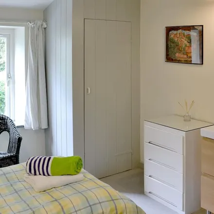 Rent this 2 bed duplex on St. Kew in PL30 3HB, United Kingdom