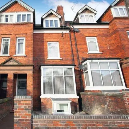 Rent this 2 bed room on 5 Grosvenor Road in Newcastle-under-Lyme, ST5 1LW