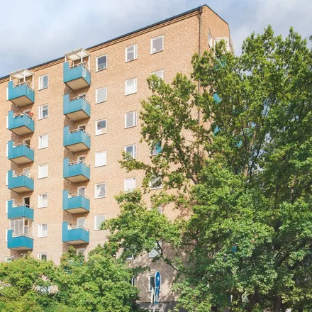 Rent this 1 bed apartment on Skogsbacken 12 in 172 40 Sundbybergs kommun, Sweden