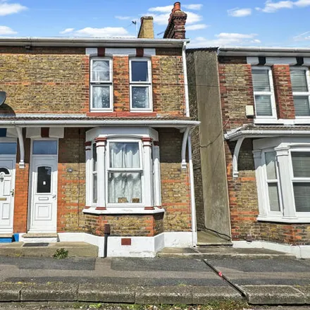 Buy this 3 bed house on 22 Victoria Road in Sittingbourne, ME10 1BS