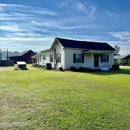 Image 2 - 461 Clark Farm Road, Edgecombe County, NC 27834, USA - House for sale