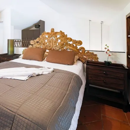 Rent this 1 bed house on Antigua Guatemala