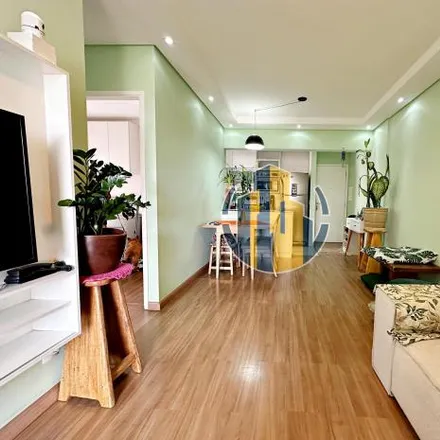 Buy this 2 bed apartment on Rua Gaspar Lourenço 200 in Jardim da Glória, São Paulo - SP